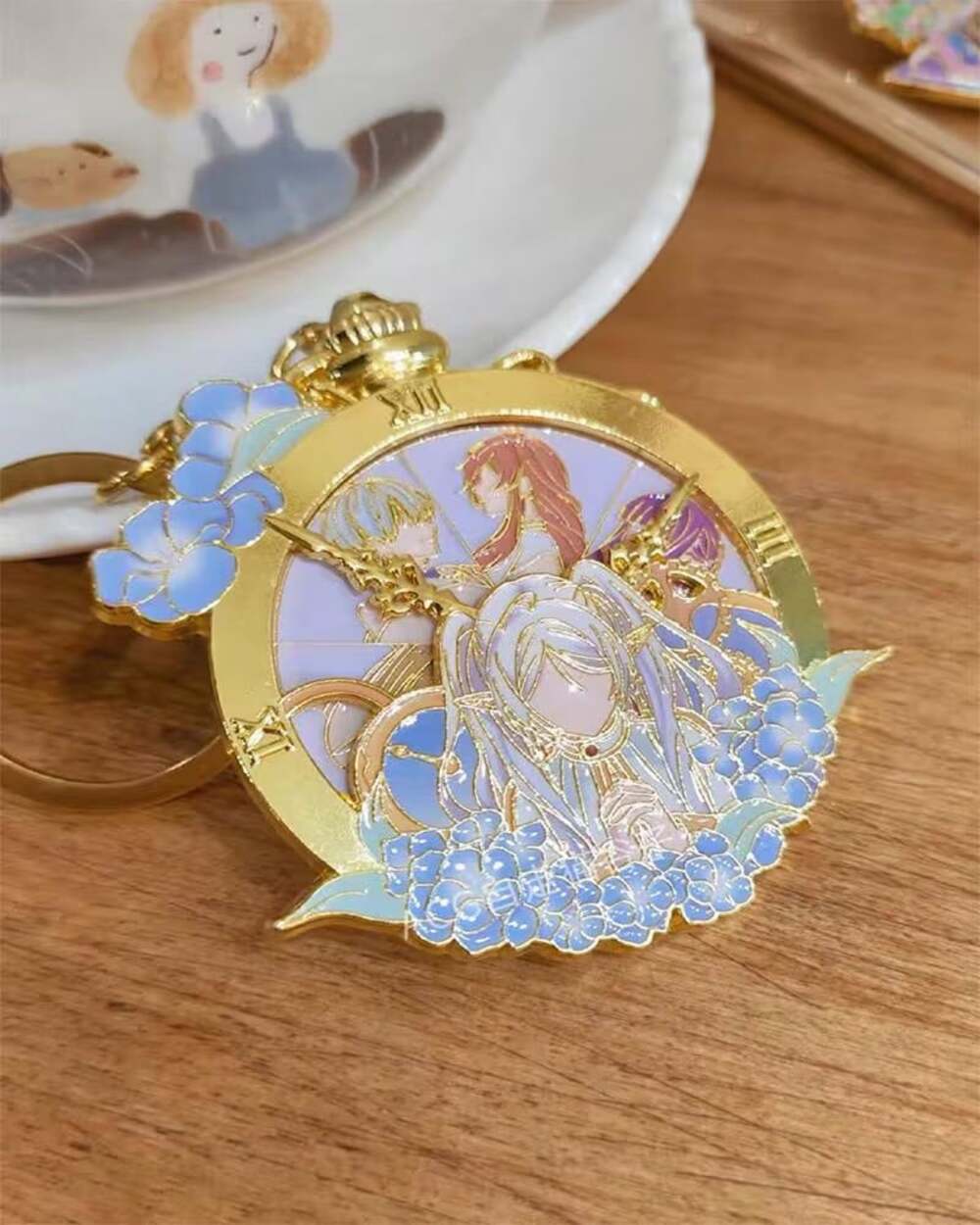 Frieren Rotating Keychain, Gold Enamel Anime Bag Charm